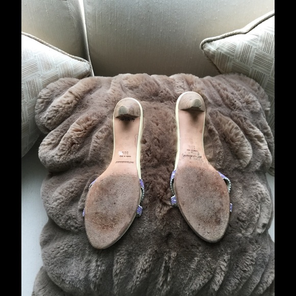 Burberry slides 38.5. The tassels are so cute! - Picture 3 of 4